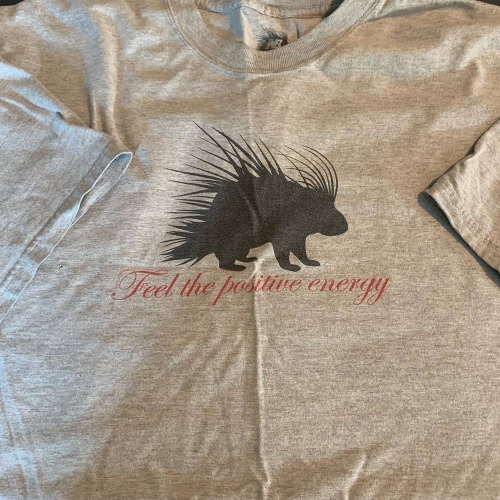 𝅺NEW Balance tee